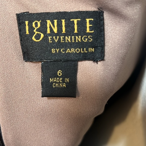 Ignite Evenings, Carolyn Black beaded peplum floor length formal gown women’s 6 - Picture 8 of 10